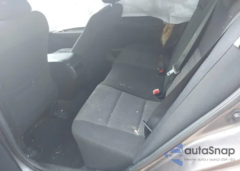 2015 Toyota Camry Le z USA, uszkodzony, nr VIN 4T4BF1FK8FR470639